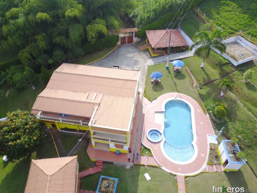 Alquilo finca económica de lujo jo - Finca en Pereira, Risaralda